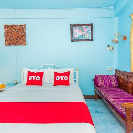 Oyo 712 Baandin Resort Фетчабури Екстериор снимка