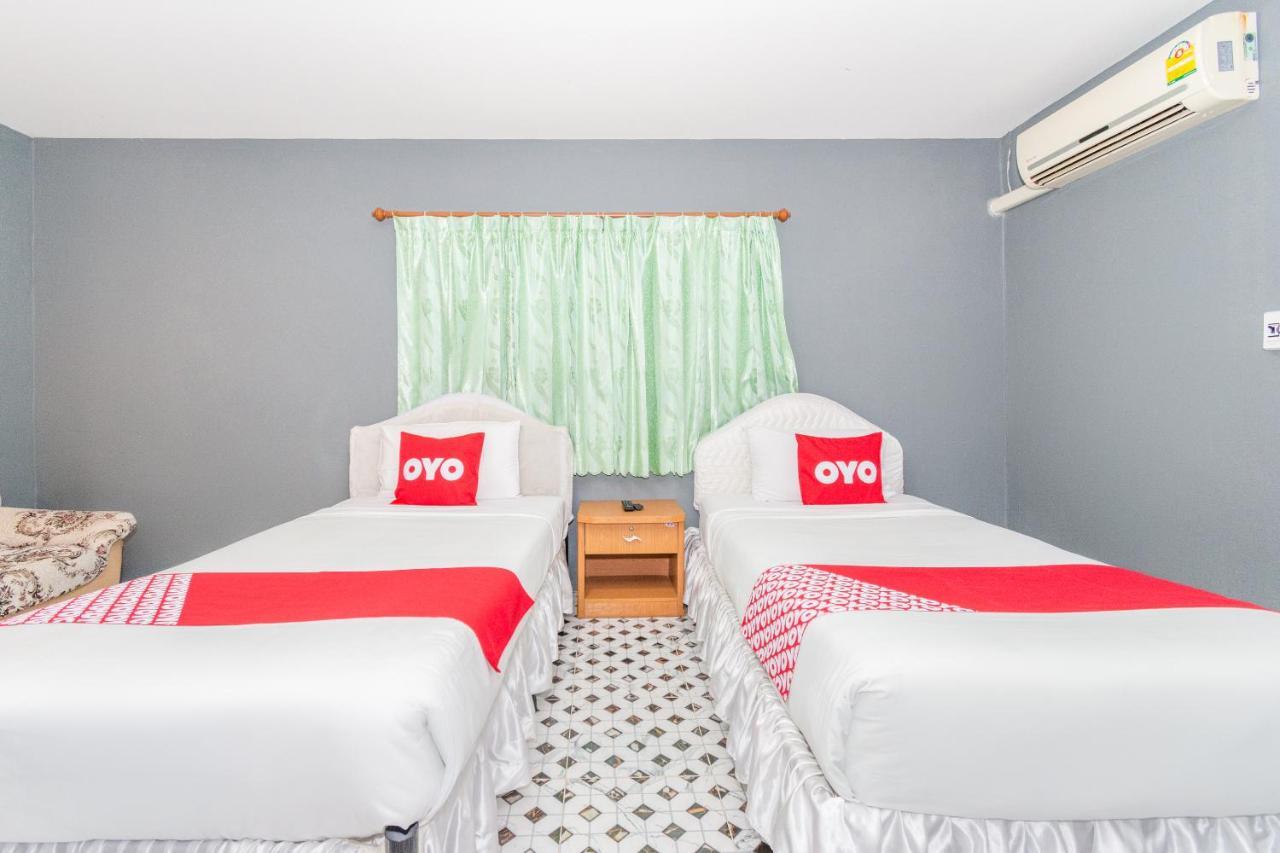 Oyo 712 Baandin Resort Фетчабури Екстериор снимка