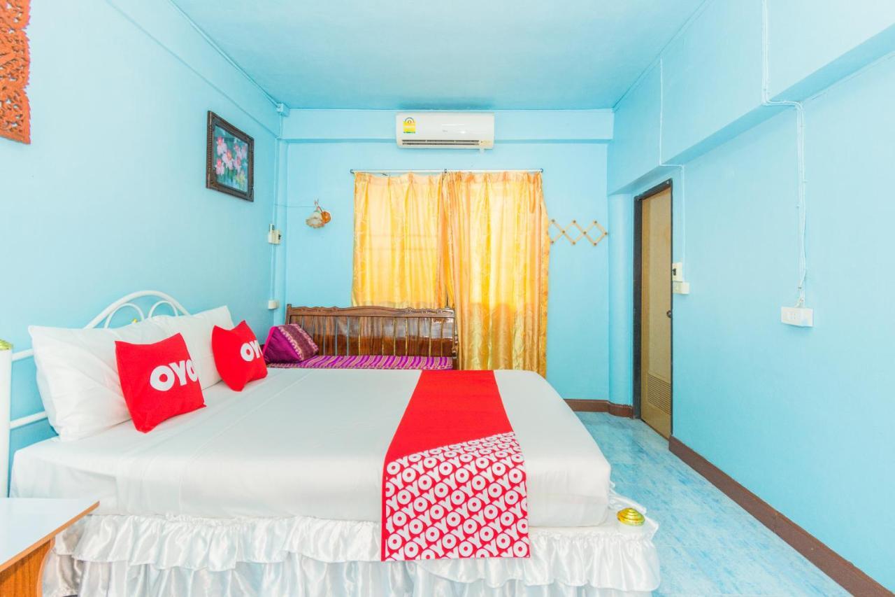 Oyo 712 Baandin Resort Фетчабури Екстериор снимка