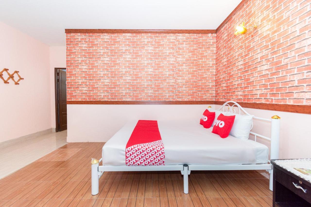 Oyo 712 Baandin Resort Фетчабури Екстериор снимка